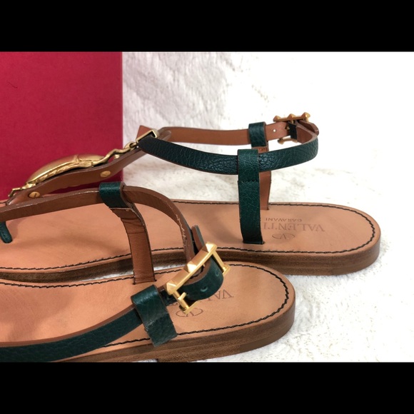 [SOLD] Authentic Valentino Garavani Leather Sandal - Picture 3 of 5